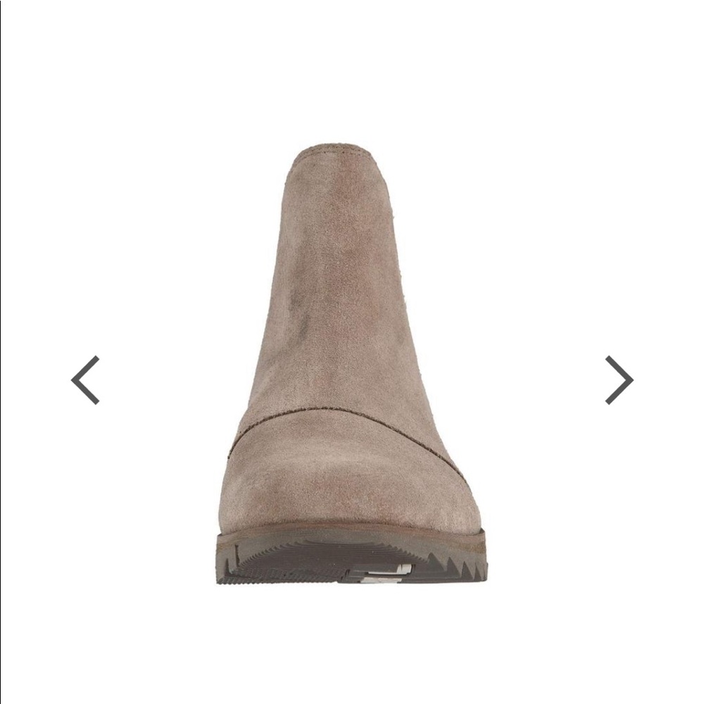 Sorel Women's Harlow Chelsea Boot in Ash Brown - Picture 3 of 9